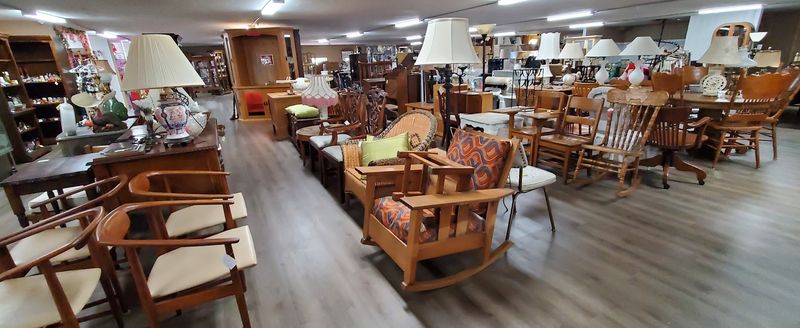 Furniture and the Famous Grandfather Clock Furniture and the Famous Grandfather Clock