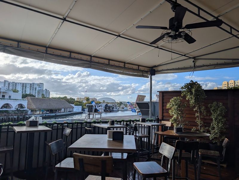 Garcia's Seafood Grille and Fish Market, Miami