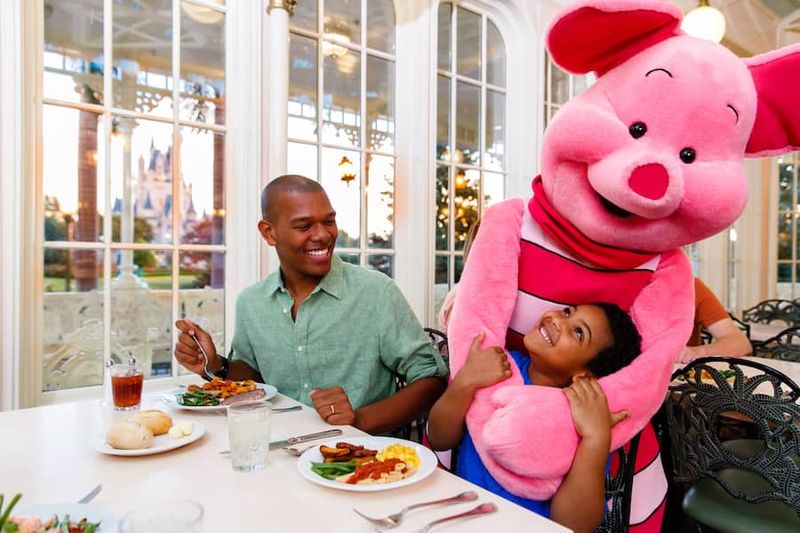 Crystal Palace: Hundred Acre Wood Buffet