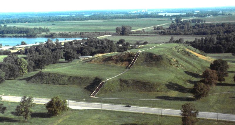 Cahokia Mounds State Historic Site – Collinsville