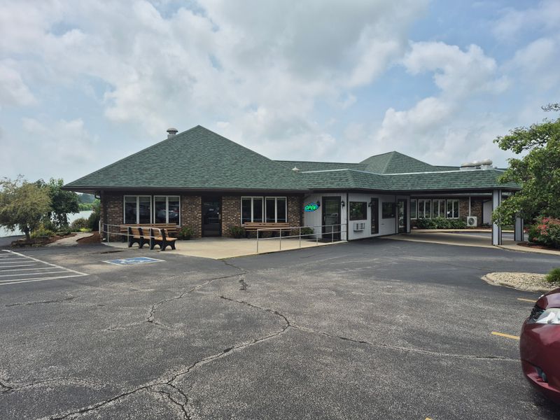 Stoll's Lakeview Restaurant