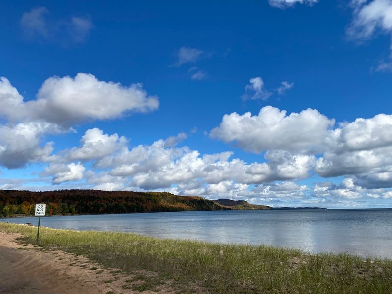 Gay-Lac La Belle Road / South Shore