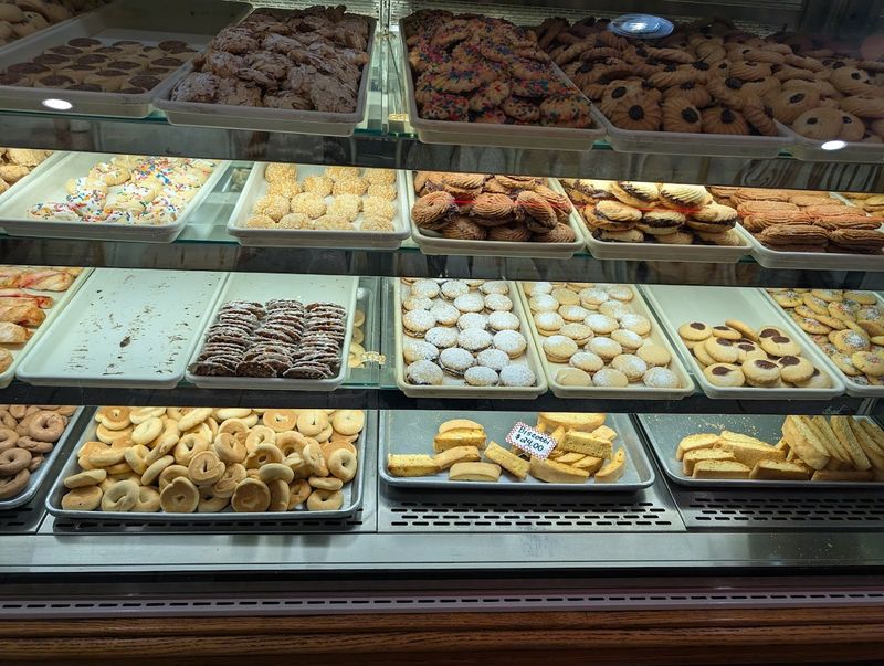 A Cookie Case That Deserves Its Own Visit