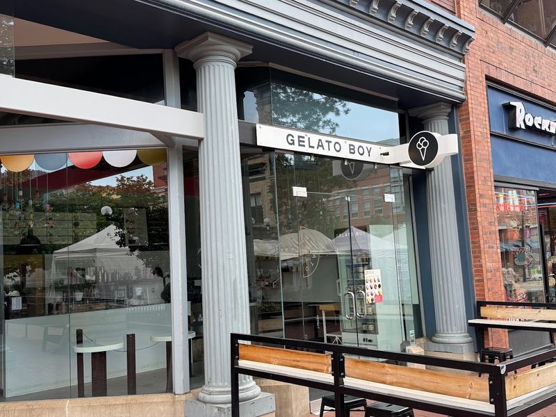 Gelato Boy, Pearl Street