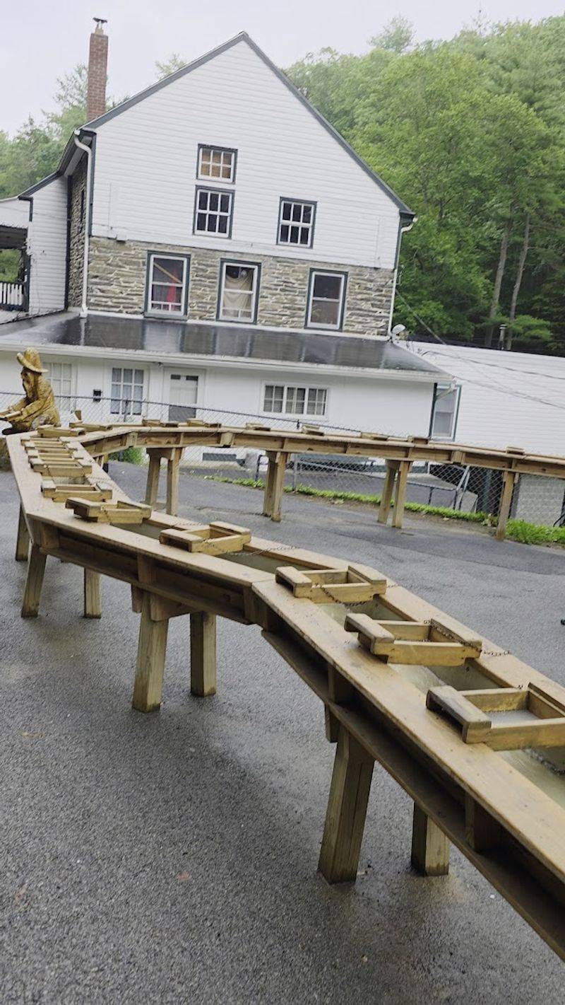 The Property Features an 18-Hole Miniature Golf Course