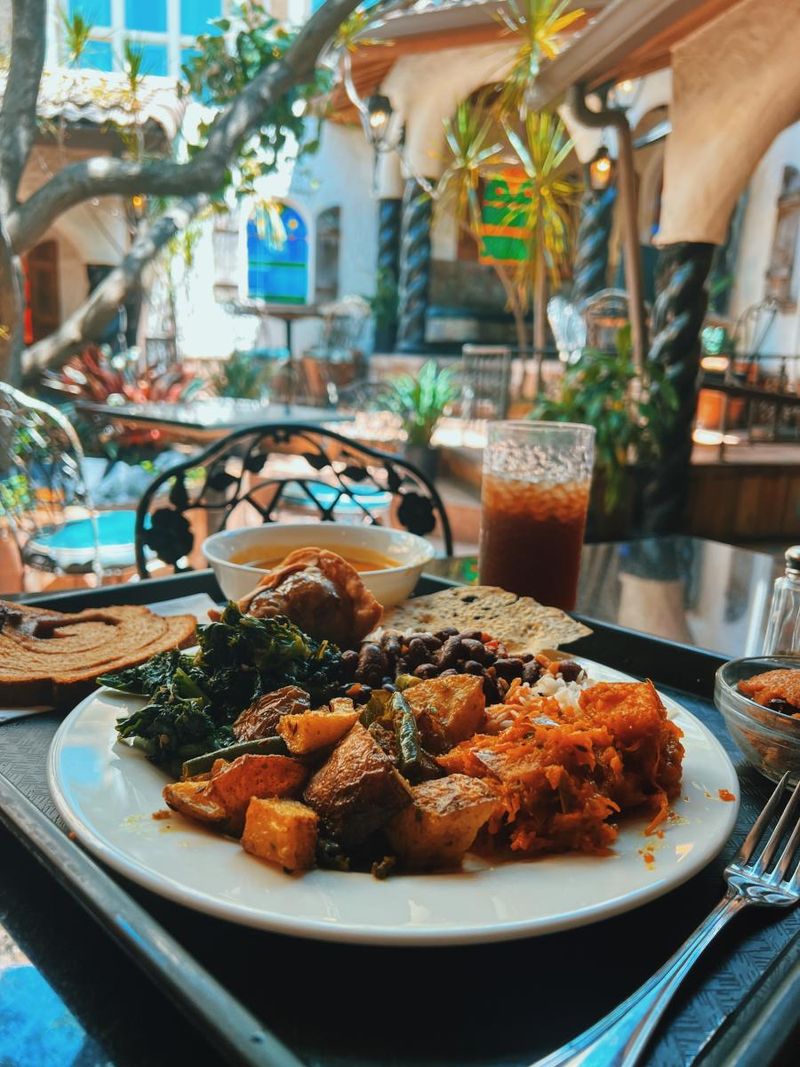 Kalachandji's Restaurant & Palace - Vegetarian Nirvana
