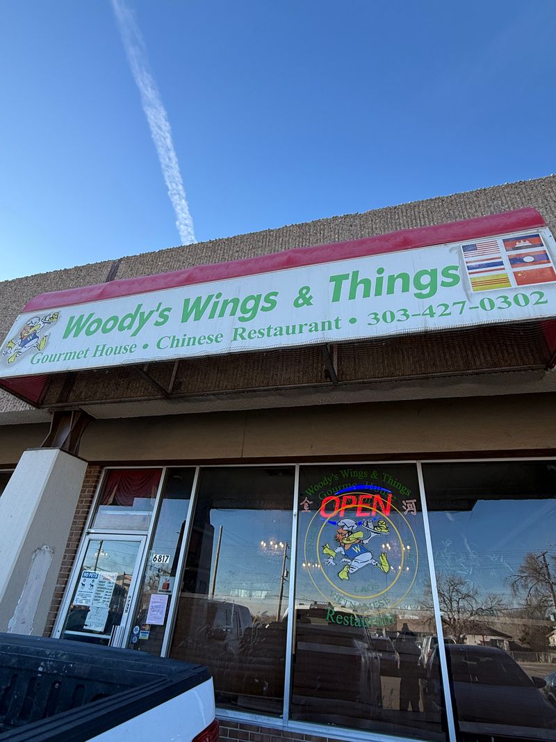 Woody's Wings N Things Westminster