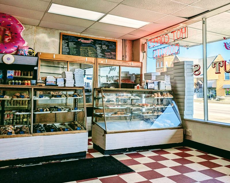 Jim's Donut Shop, Vandalia