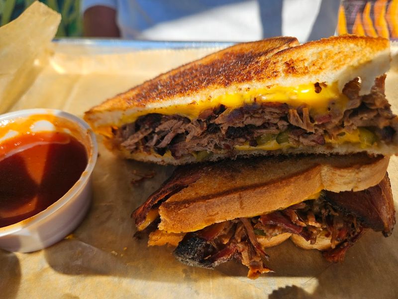 Kiser's BBQBURGERSCHICKEN, Athens