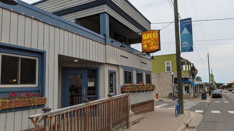 Vango's Pizza, Marquette