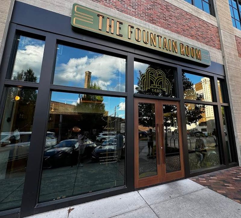 The Fountain Room, Indianapolis, IN 46204