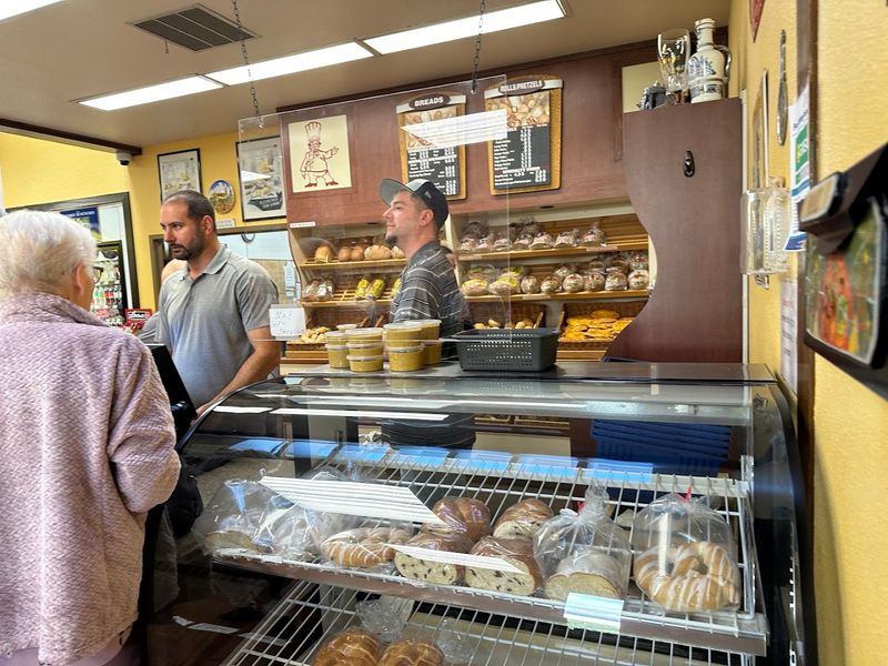 Breads and Rolls Worth the Drive