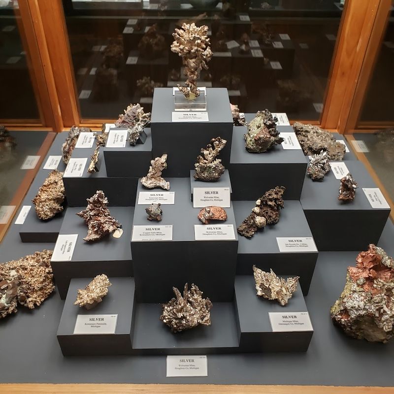 Michigan Minerals, Mapped And Magnified