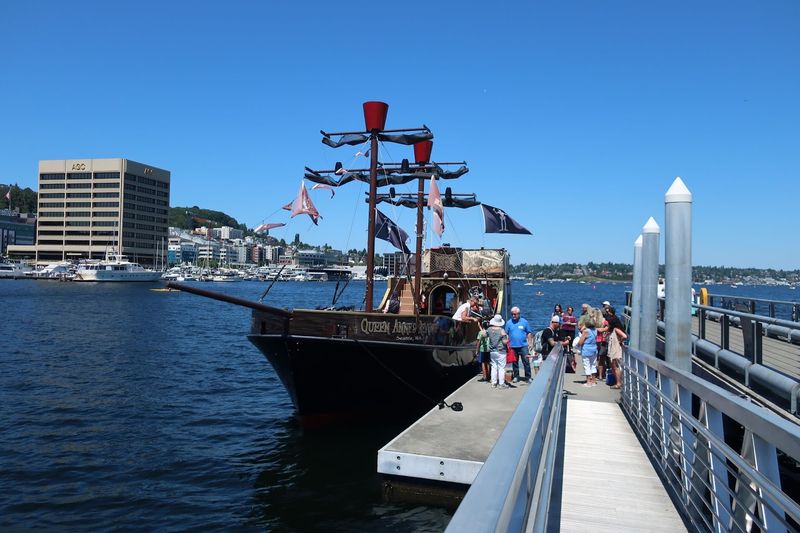 Why This Experience Belongs On Your Family Bucket List