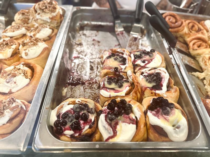 How Sunday Morning Compares To Other NYC Cinnamon Roll Spots