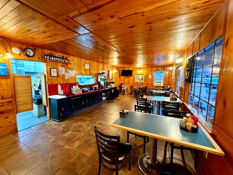 Cliff Dwellers Restaurant, Marble Canyon