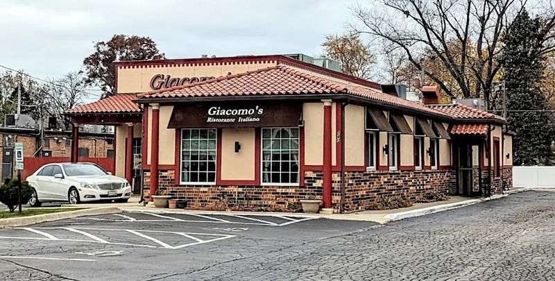 Giacomo's Ristorante Italiano, Des Plaines Giacomo's Ristorante Italiano, Des Plaines