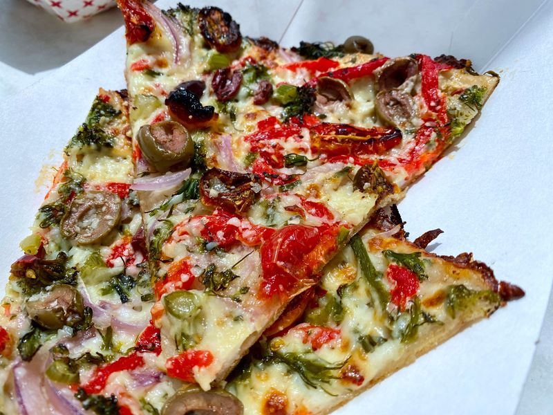 Local Pizza (St. Petersburg)