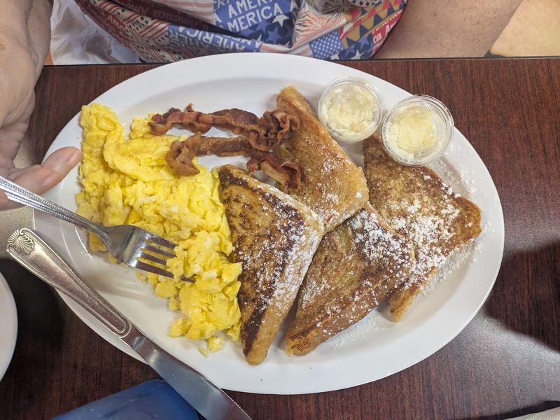 Giant Plates That Mean Business