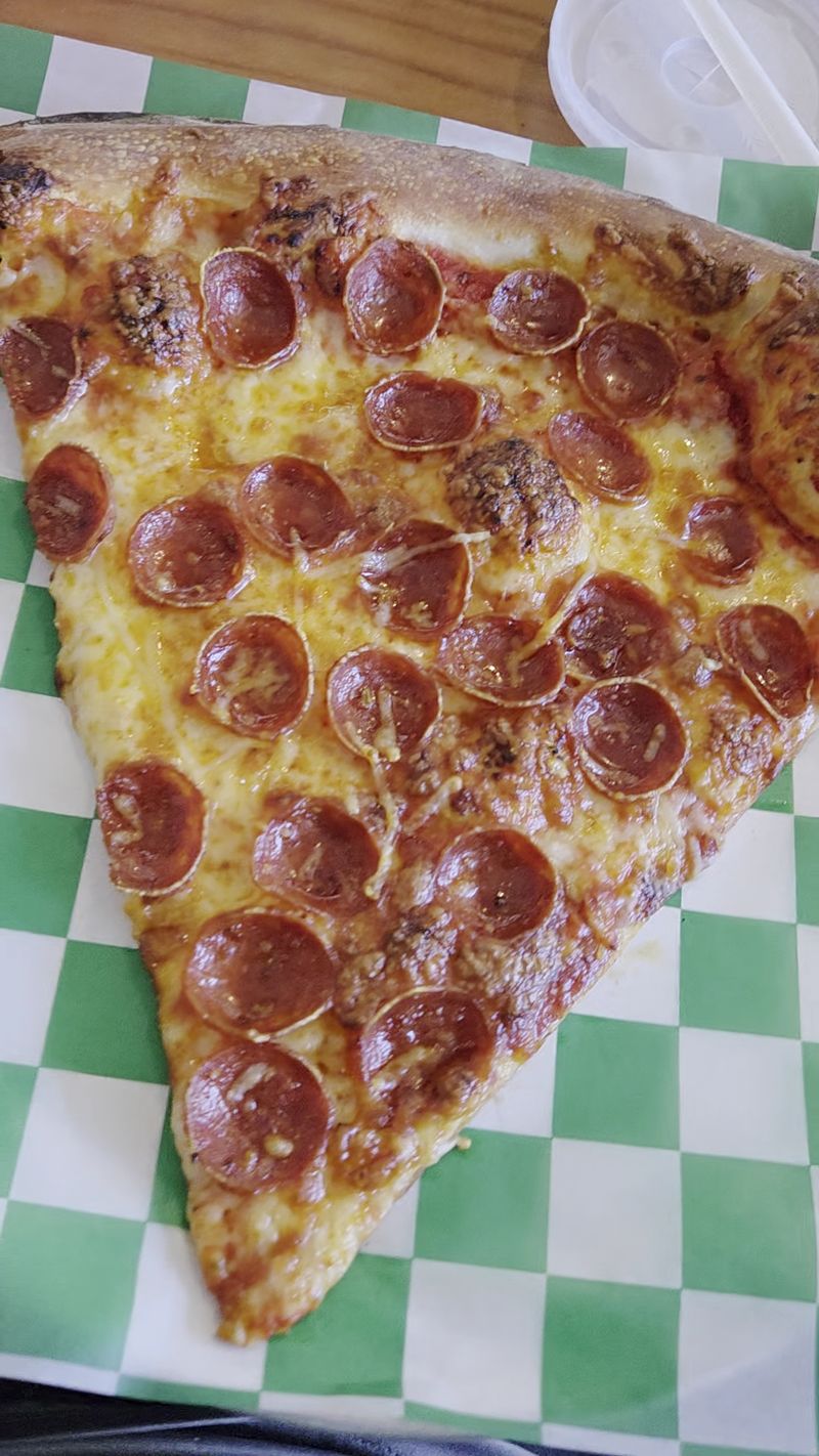 Giant Slices That Fold Like New York Pies
