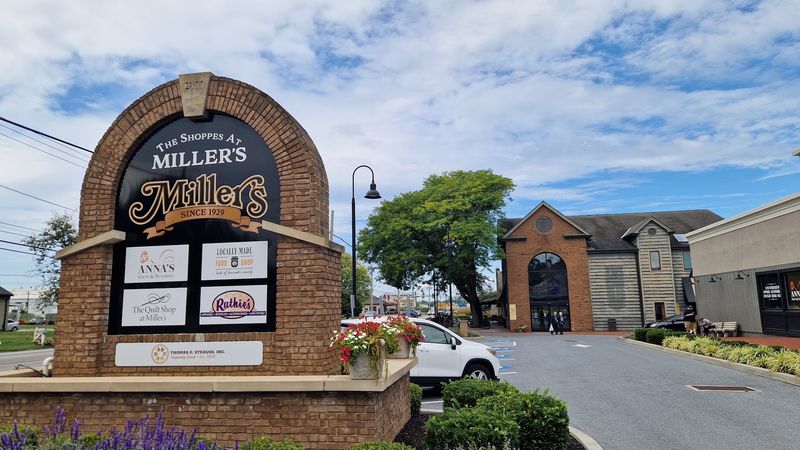 Gift Shops Extend The Visit