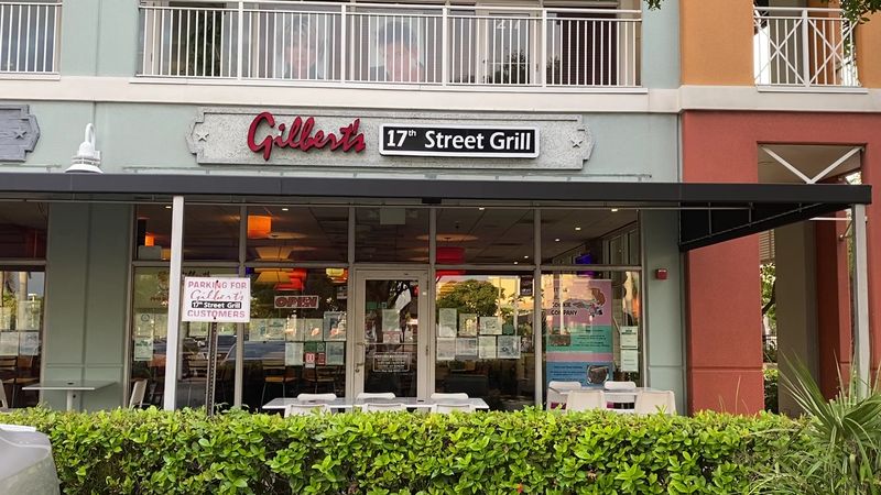 Gilbert's 17th Street Grill, Fort Lauderdale