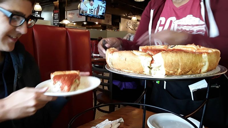 Giordano's, Orlando (Apopka Vineland Road)