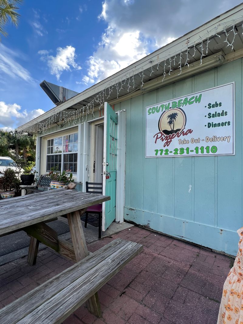 South Beach Pizzeria