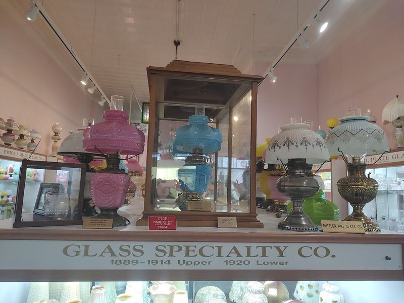 Glass Heritage Gallery, Fostoria Glass Heritage Gallery, Fostoria