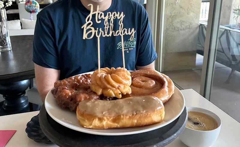 Glaze Donuts AZ, Cave Creek, AZ