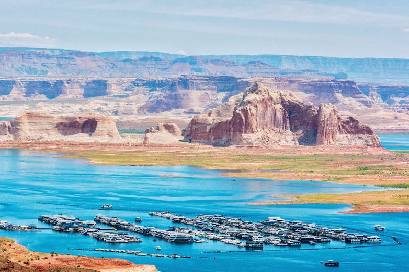 Glen Canyon Scenic Dam Cruise, Wahweap Marina, Page Glen Canyon Scenic Dam Cruise, Wahweap Marina, Page