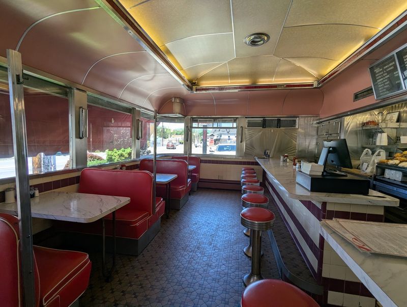 Glider Diner