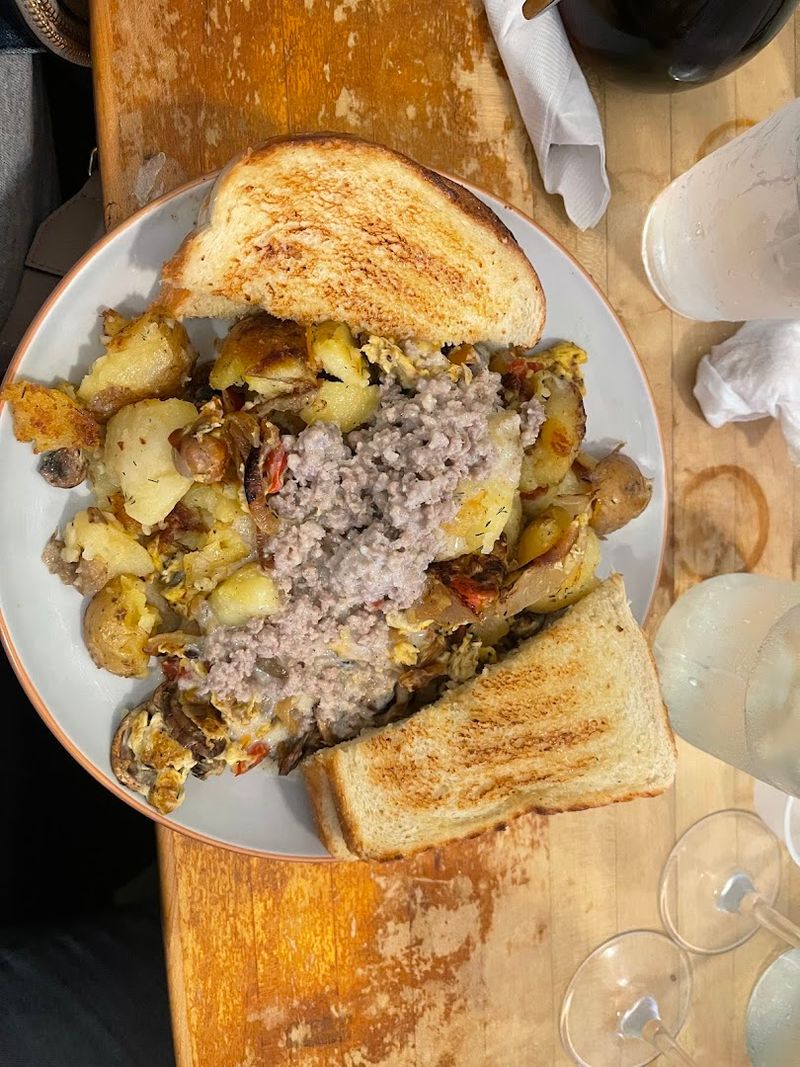 Biscuits, Gravy, and Comfort Food Done Right