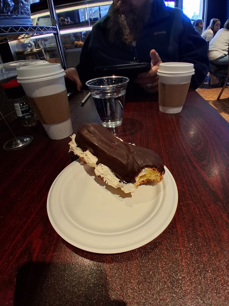 Coffee and Chai That Hold Their Own