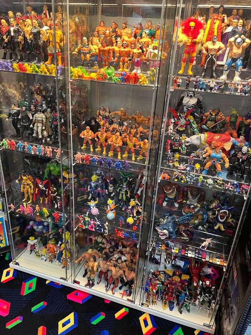 Go Slow Through The Action Figure Walls Go Slow Through The Action Figure Walls