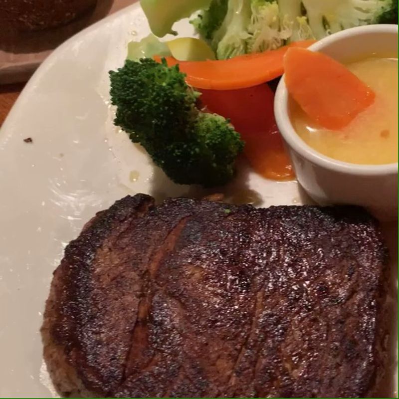 Outback Steakhouse: G'day Disappointment