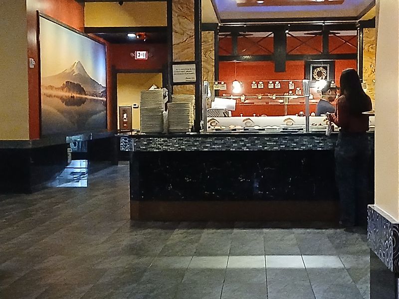 Tokyo House Sushi And Seafood Buffet, Rogers