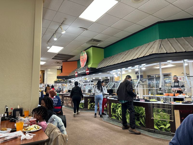 Golden Corral Buffet & Grill (Westland)