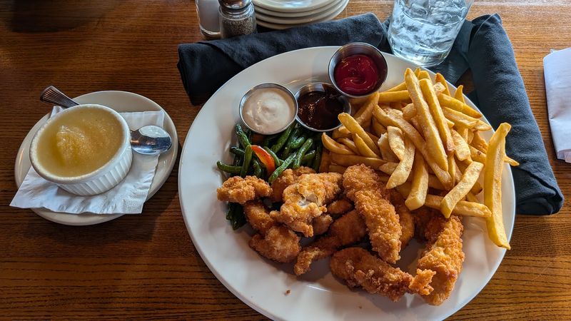Golden Fried Platters Worth The Drive