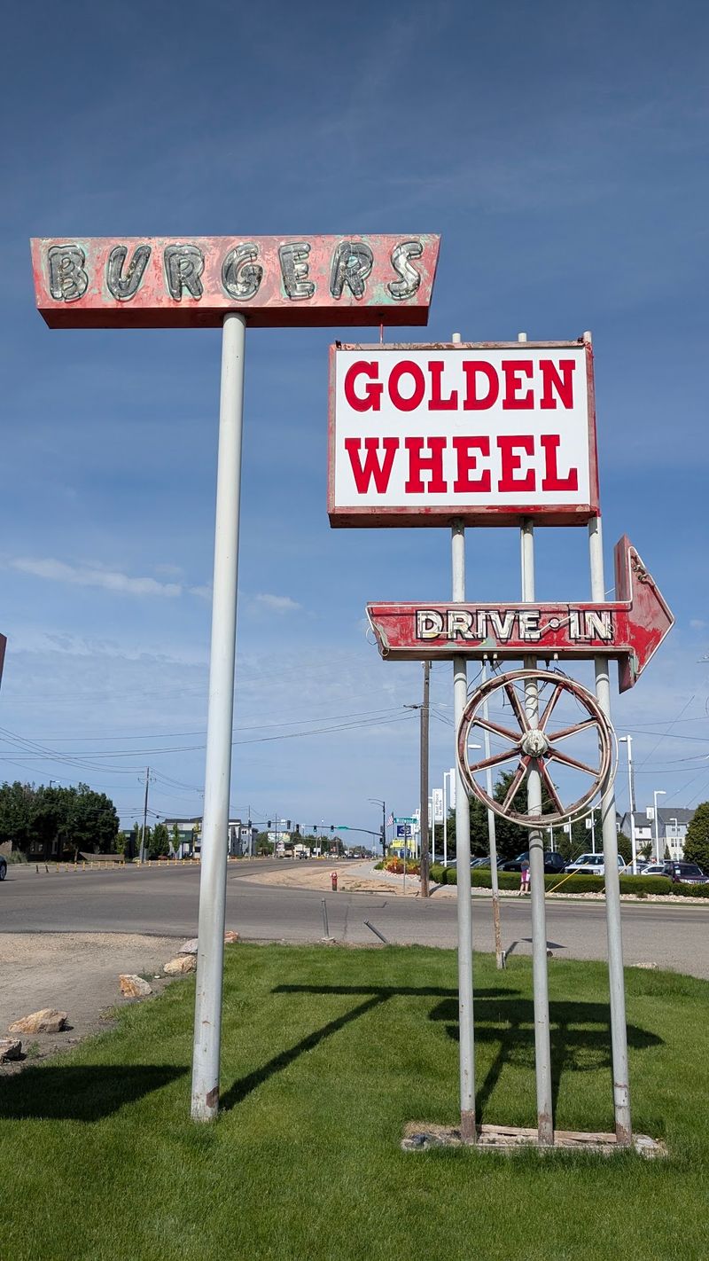 Golden Wheel Drive-In