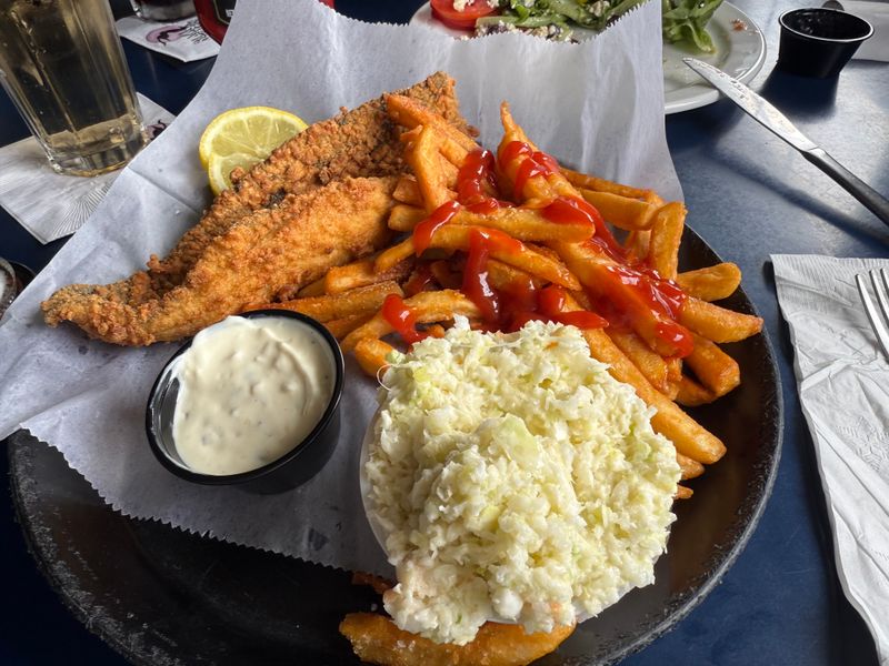 Black Pelican Oceanfront Restaurant – Kitty Hawk