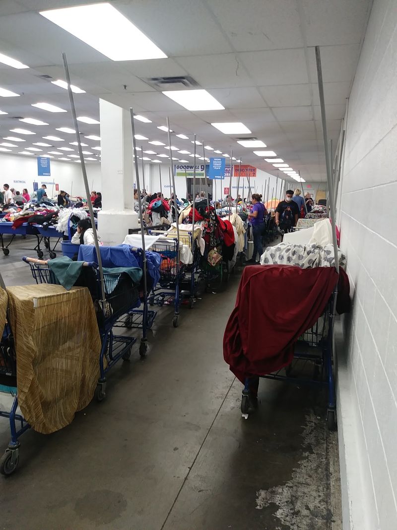 Goodwill Clearance Center, Phoenix