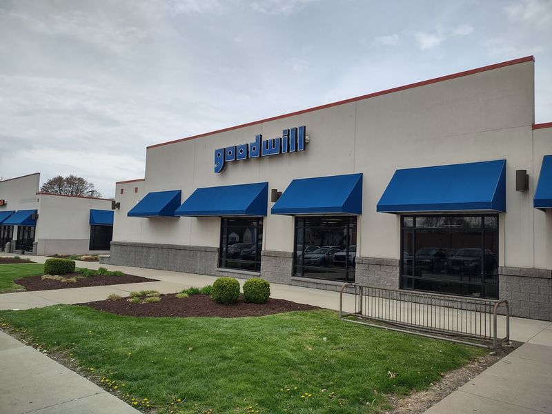 Goodwill Sylvania Ave, Toledo