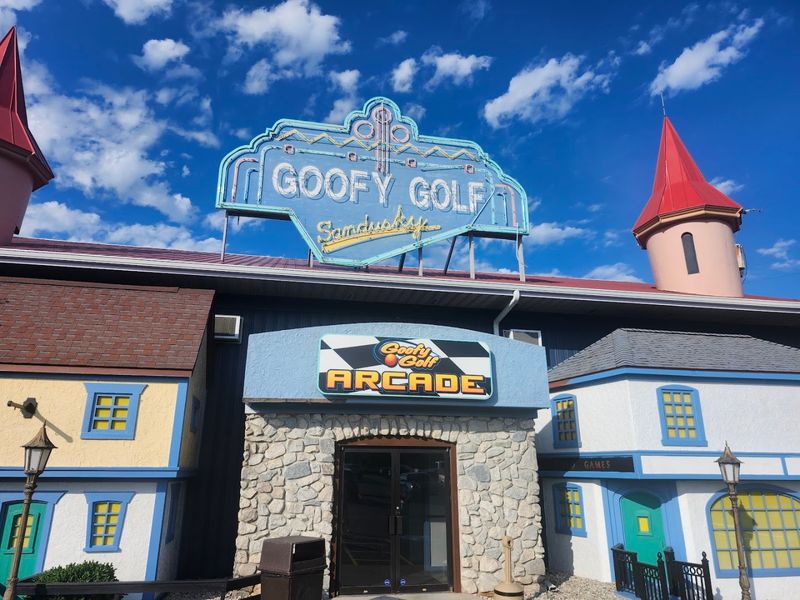 Goofy Golf, Sandusky