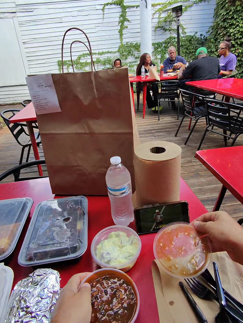 Sanders BBQ – Chicago