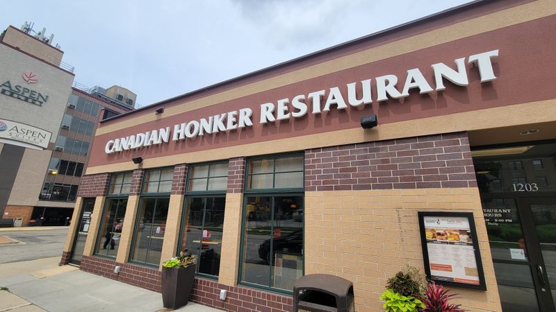 Canadian Honker Restaurant, Rochester