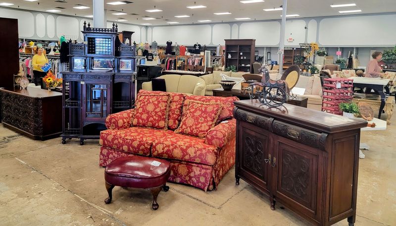 Got A Cluttered Garage? Your Extras Can Help Here