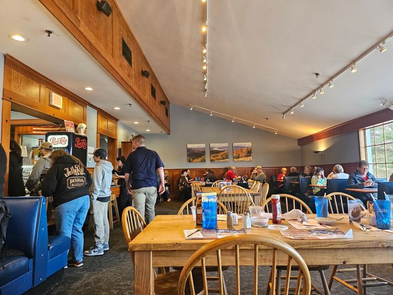 Governor's Restaurant And Bakery, Waterville