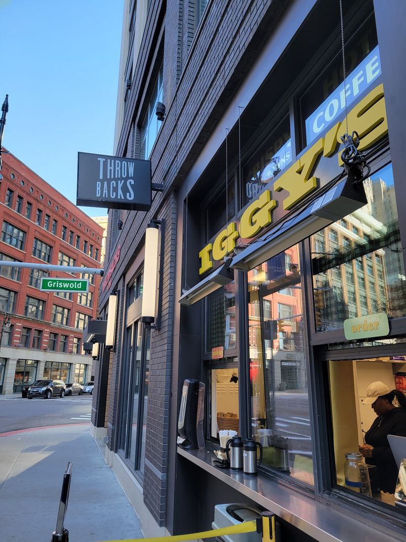Grab Your Bag And Go Explore Downtown Grab Your Bag And Go Explore Downtown