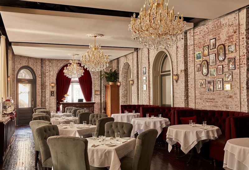 Cicala at the Divine Lorraine